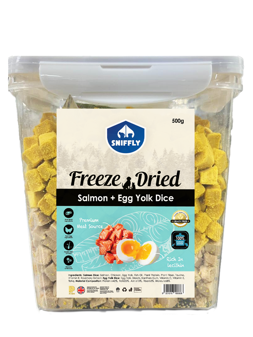 Sniffly Freeze-Dried Salmon + Egg Yolk Dice (500g)